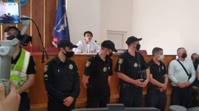 Черкаська поліція відкрила провадження за пошкоджені на сесії міськради мікрофони