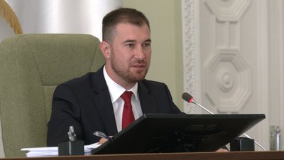 Виконувач обов'язків міського голови Чернігова Олександр Ломако Виконувач обов'язків міського голови Чернігова Олександр Ломако