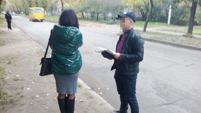 Прокурорку з Кіровоградської області спіймали на хабарі Прокурорку з Кіровоградської області спіймали на хабарі