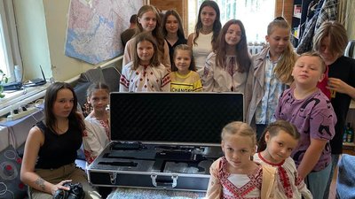 Подякували за антидронову рушницю: бійці надіслали відео дітям-волонтерам з Волині
