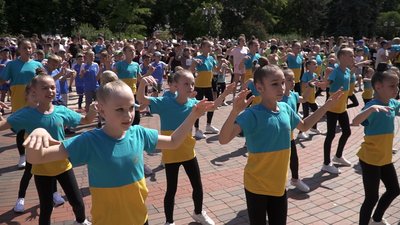 У Чернігові відбувся забіг "Біжу за волонтерку Ірину Леоненко" У Чернігові відбувся забіг "Біжу за волонтерку Ірину Леоненко"