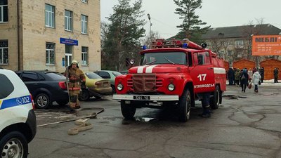 "Замінували" міську раду Світловодська та гідроелектростанцію. СБУ проводили навчання "Замінували" міську раду Світловодська та гідроелектростанцію. СБУ проводили навчання