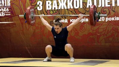 Важкоатлетка Аліна Захарченко принесла Україні третю медаль чемпіонату світу серед юніорів