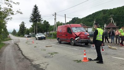 ДТП на Прикарпатті: загинув мотоцикліст дорогою в лікарню ДТП на Прикарпатті: загинув мотоцикліст дорогою в лікарню
