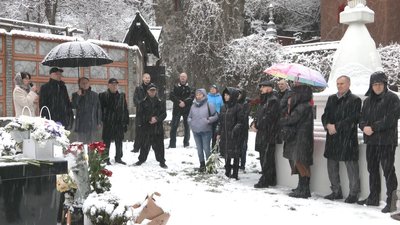 Пам'ятник засновнику буддійської общини Пам'ятник засновнику буддійської общини