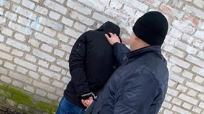 В Івано-Франківську затримали розповсюджувача наркотиків