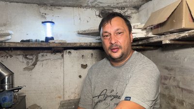 Житель Ярової Дмитро Донецька область