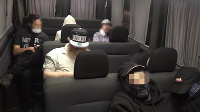 Хасидів, які намагалися незаконно потрапити в Україну, затримали на Закарпатті Хасидів, які намагалися незаконно потрапити в Україну, затримали на Закарпатті