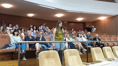 У Сумах два приміщення гімназії №1 передадуть школі №12 У Сумах два приміщення гімназії №1 передадуть школі №12