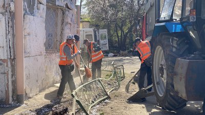 Обстріл Супрунівки Полтавської ТГ: як місцеві рятують помешкання хто їм допомагає Обстріл Супрунівки Полтавської ТГ: як місцеві рятують помешкання хто їм допомагає