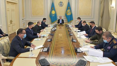 Казахстан передав стратегічні об’єкти "під охорону" ОДКБ та виставив блокпости