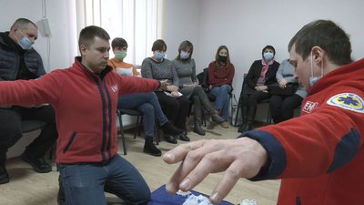 Черкаських педагогів учили надавати домедичну допомогу