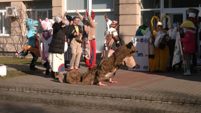 Білосніжка і Капелюшник з Рівного відзначили своє "паперове весілля" Білосніжка і Капелюшник з Рівного відзначили своє "паперове весілля"
