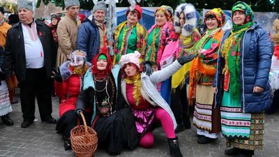 Різдвяно-новорічні свята: які традиції збереглися на Херсонщині Різдвяно-новорічні свята: які традиції збереглися на Херсонщині