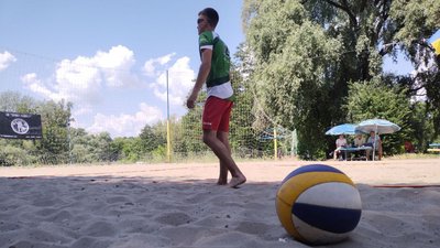 У Сумах відбулися змагання з пляжного волейболу У Сумах відбулися змагання з пляжного волейболу