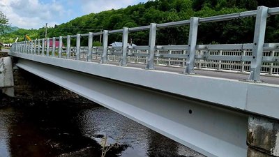 На Закарпатті завершили основні роботи з відновлення Жденієвського мосту