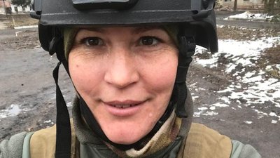 На Буковині прощаються із полеглою бойовою медикинею Надією Смук