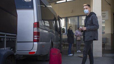 У Чернівецькій області перевізників перевіряють дотримання карантину У Чернівецькій області перевізників перевіряють дотримання карантину