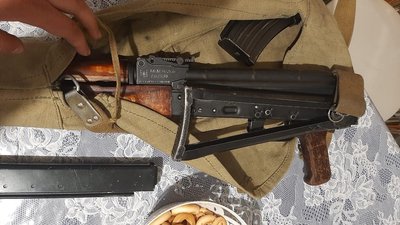 У Чернігові поліцейські вилучили зброю у чоловіка, який хотів покінчити життя самогубством