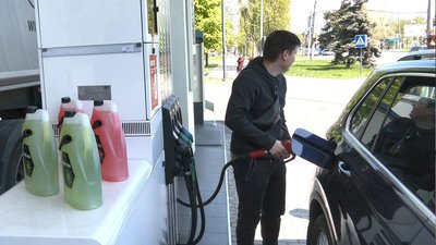 Ситуація з пальним на Черкащині: як реагують водії та що каже обласна влада Ситуація з пальним на Черкащині: як реагують водії та що каже обласна влада