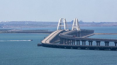 РФ виділила 5 млрд рублів на розвиток поромного сполучення Керченською протокою