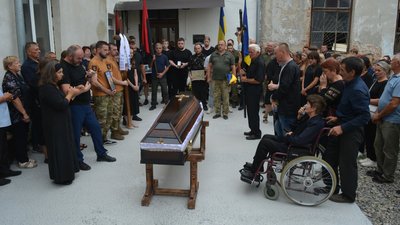 андрій іскоростенський, похорон, прощання з військовим