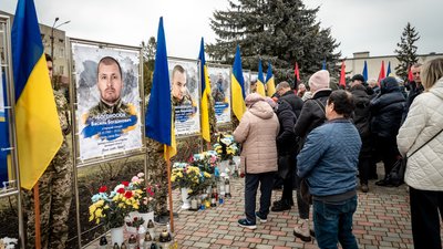 Відкриття Алеї Пам’яті Героїв у Гусятині Відкриття Алеї Пам’яті Героїв у Гусятині