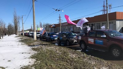 Найбільша жіноча автоколона. У Кропивницькому встановили рекорд України Найбільша жіноча автоколона. У Кропивницькому встановили рекорд України