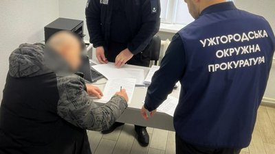 Заволодів майже 700 тис. гривень на ремонті дорожнього покриття аеропорту Ужгорода