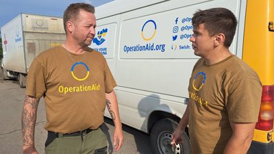 Волонтери "Operation Aid" доставили гуманітарну допомогу жителям підтопленого села Афанасіївка Волонтери "Operation Aid" доставили гуманітарну допомогу жителям підтопленого села Афанасіївка