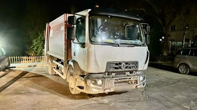 На Одещині сміттєвоз на смерть збив людину