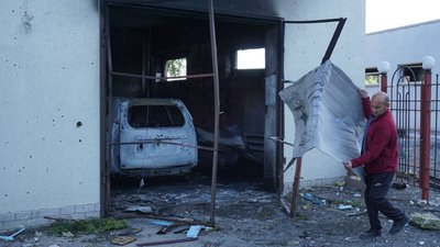 "Тупо заздрять": армія РФ вночі 7 вересня поцілила в будівельний магазин у Харкові — фото наслідків "Тупо заздрять": армія РФ вночі 7 вересня поцілила в будівельний магазин у Харкові — фото наслідків