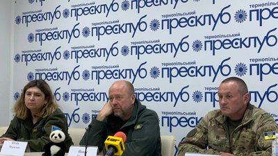 "Росія – це тероризм": литовський волонтер, який приїхав до Тернополя "Росія – це тероризм": литовський волонтер, який приїхав до Тернополя