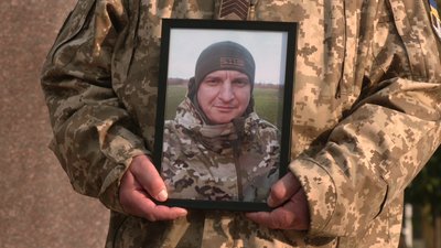 Портрет Сергія Поповича