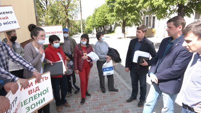 У центральній частині Калуша планують розмістити 10 МАФів. Жителі міста — проти У центральній частині Калуша планують розмістити 10 МАФів. Жителі міста — проти