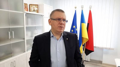Директор Хмельницького обласного серцево-судинного центру Андрій Кланца, лютий-2024. Фото: Суспільне Хмельницький