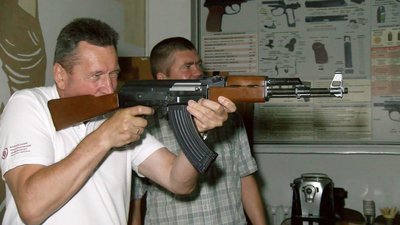 У волинському університеті з'явився тир: вчитимуть стріляти У волинському університеті з'явився тир: вчитимуть стріляти