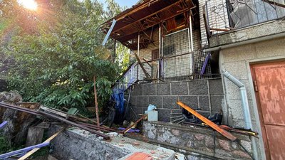 розбитий будинок, атака РФ, Дніпропетровщина, обстріли, удар по будинку