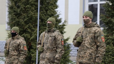 Українському захиснику Артуру Абрамітову в Сумах відкрили пам'ятку дошку Українському захиснику Артуру Абрамітову в Сумах відкрили пам'ятку дошку