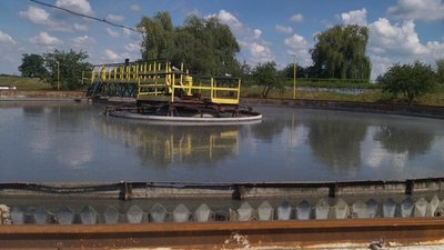 Щоб побороти сморід на очисних спорудах біля Луцька встановлюють нове обладнання Щоб побороти сморід на очисних спорудах біля Луцька встановлюють нове обладнання