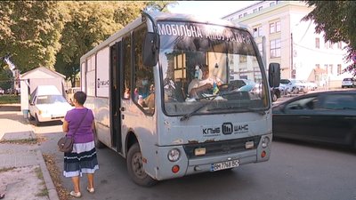 У трьох людей виявили гепатит під час акції-тестування на площі в центрі Сум