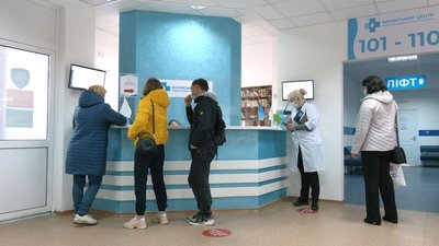 На Черкащині лікарня отримала нові кисневі концентратори На Черкащині лікарня отримала нові кисневі концентратори