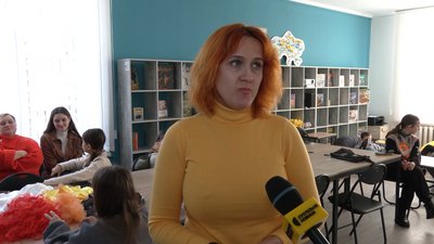 24 рази зіграли новорічну виставу: підлітки з Бахмача "нащедрували" 130 тисяч на авто для військових 24 рази зіграли новорічну виставу: підлітки з Бахмача "нащедрували" 130 тисяч на авто для військових