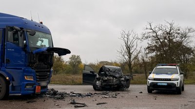 У Баштанці зіткнулися легковик і вантажівка
