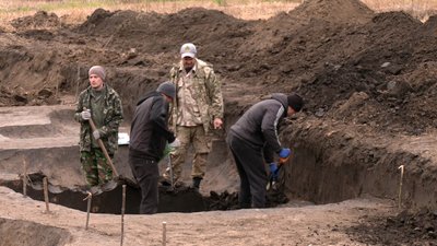 На межі Рівного і Квасилова археологи розкопали ритуальне поховання На межі Рівного і Квасилова археологи розкопали ритуальне поховання