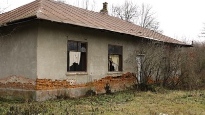 Прикарпатське село Озерце: холодні хати і теплі спогади Прикарпатське село Озерце: холодні хати і теплі спогади