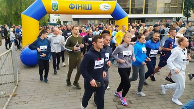 Понад 300 волинян долучилися до Всеукраїнського забігу в пам'ять про загиблих військових Понад 300 волинян долучилися до Всеукраїнського забігу в пам'ять про загиблих військових