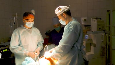 Нові методи лікування урологічних хвороб запровадив в онкодиспансері черкаський лікар