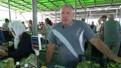 "Російська база на моїй пасіці": історія бджоляра з Харківщини, чиє господарство в окупації "Російська база на моїй пасіці": історія бджоляра з Харківщини, чиє господарство в окупації
