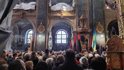 У Львові попрощалися із Героєм України Юрієм Шухевичем У Львові попрощалися із Героєм України Юрієм Шухевичем